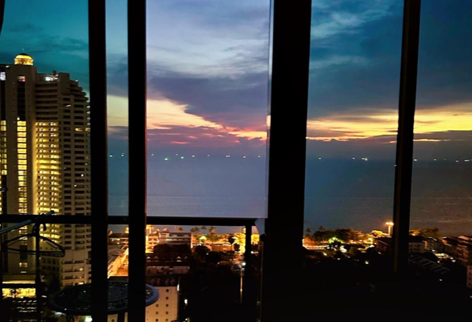 芭提雅高层海景奢华公寓the Riviera Jomtien生香家直达海滩2704 ภายนอก รูปภาพ