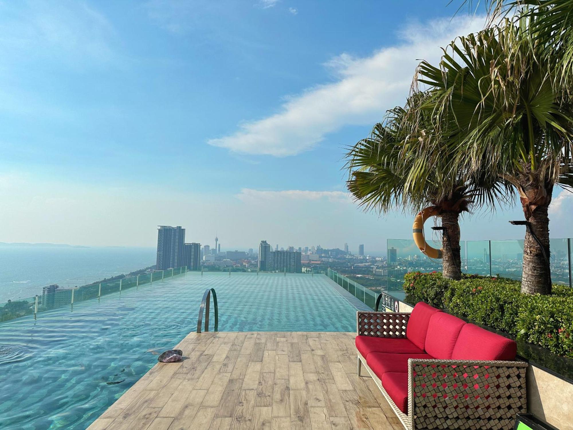 芭提雅高层海景奢华公寓the Riviera Jomtien生香家直达海滩2704 ภายนอก รูปภาพ