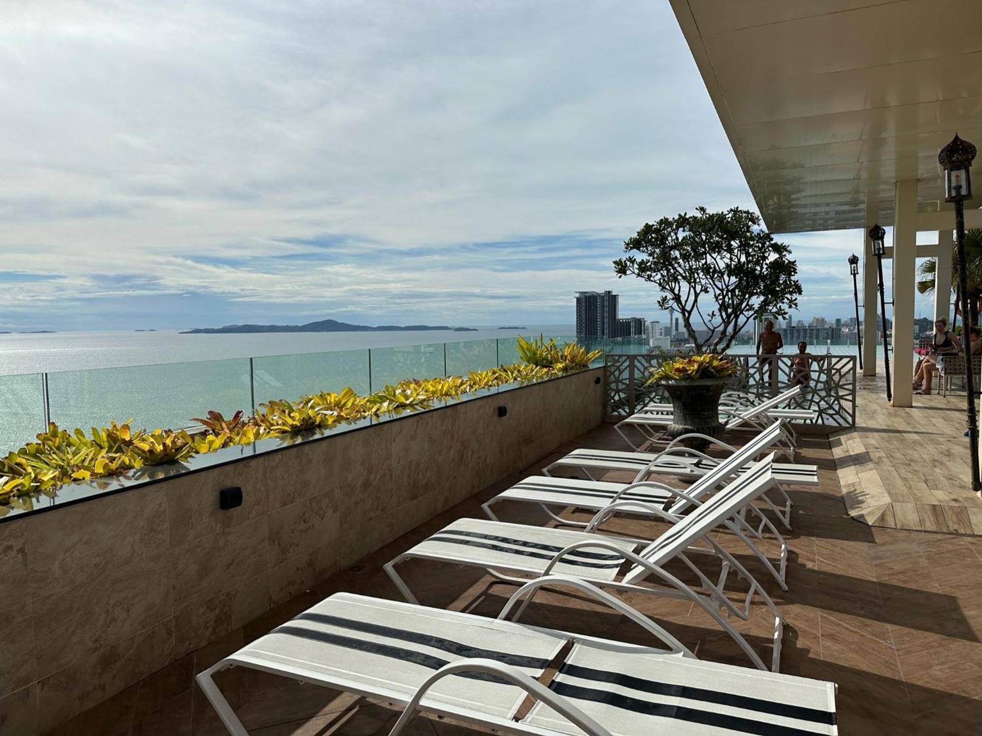 芭提雅高层海景奢华公寓the Riviera Jomtien生香家直达海滩2704 ภายนอก รูปภาพ