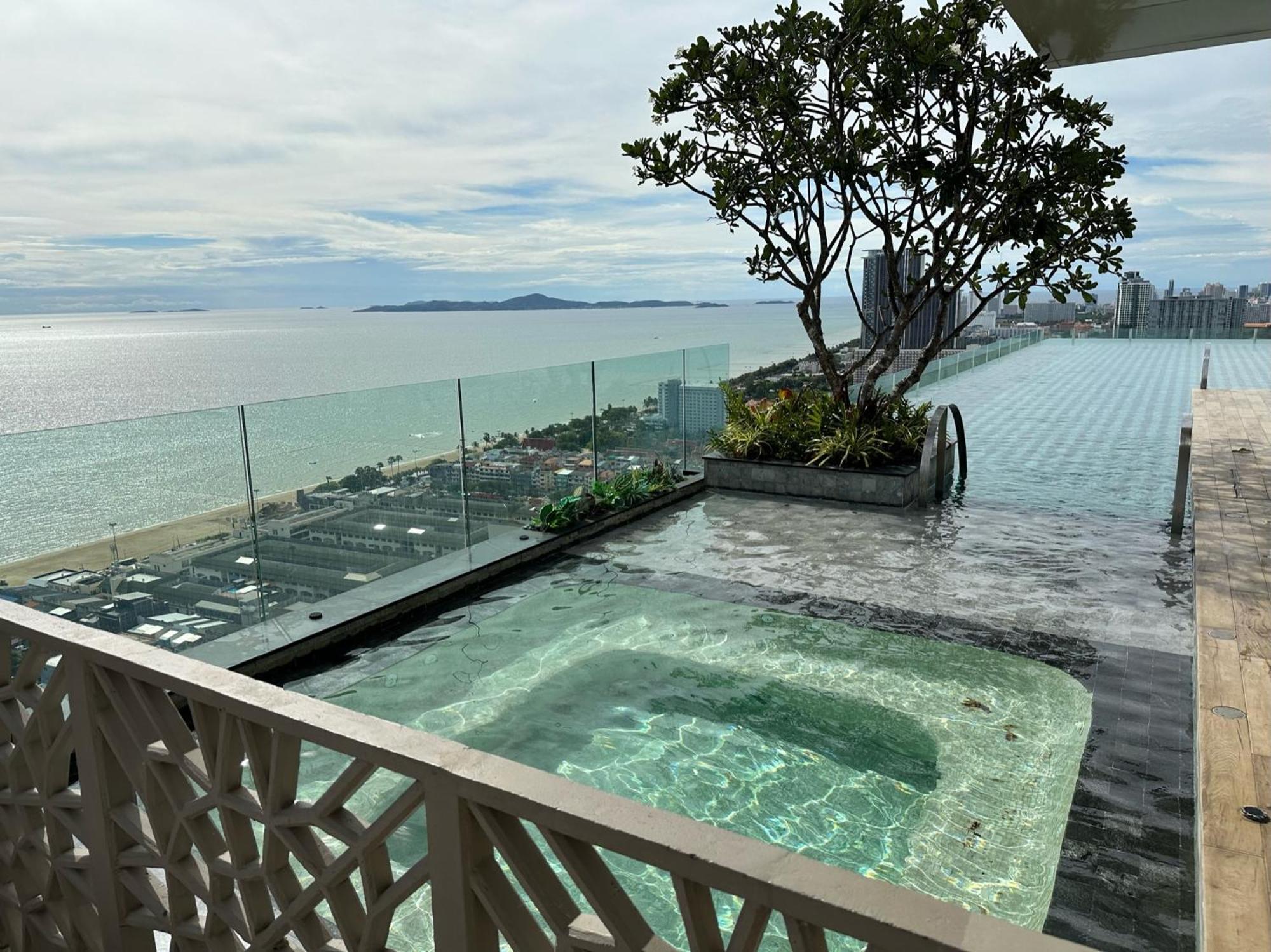 芭提雅高层海景奢华公寓the Riviera Jomtien生香家直达海滩2704 ภายนอก รูปภาพ